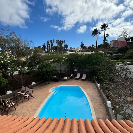 La Finca. Casa En Ciudad. Zona Residencial Muy Tranquila テルデ